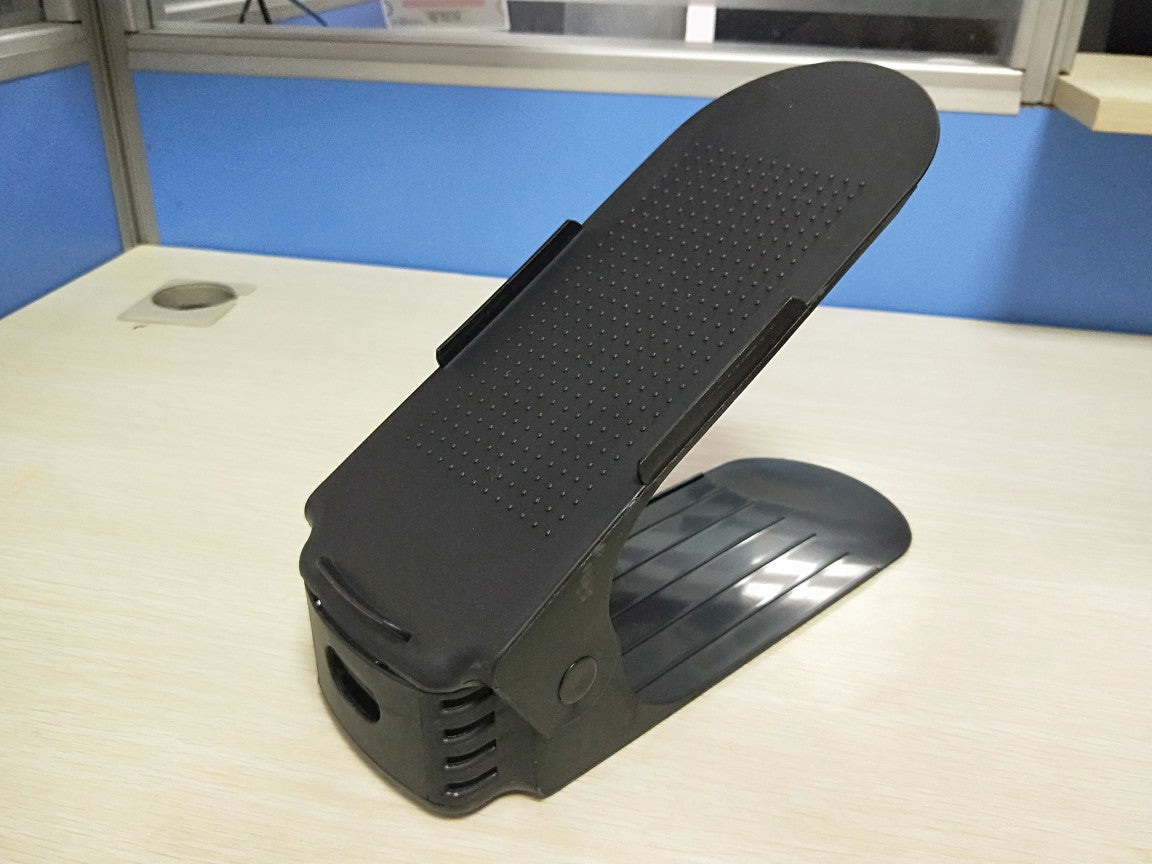 Adjustable Double Stand Shoe Support